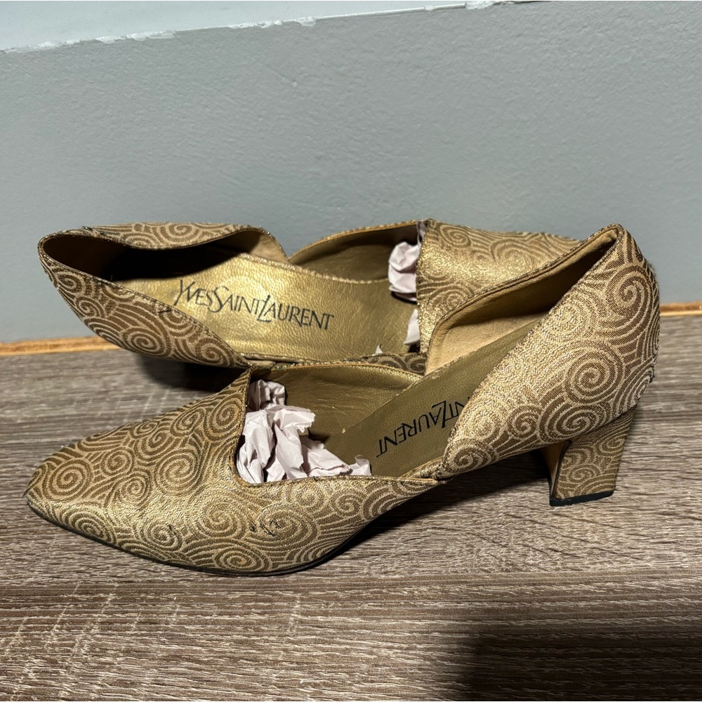 Yves Saint Laurent heels